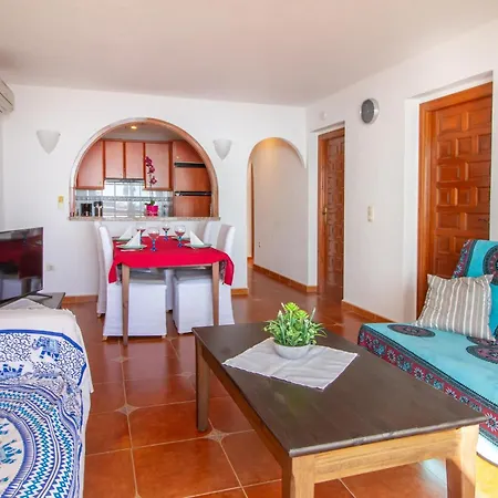 Apartment In With Wifi *